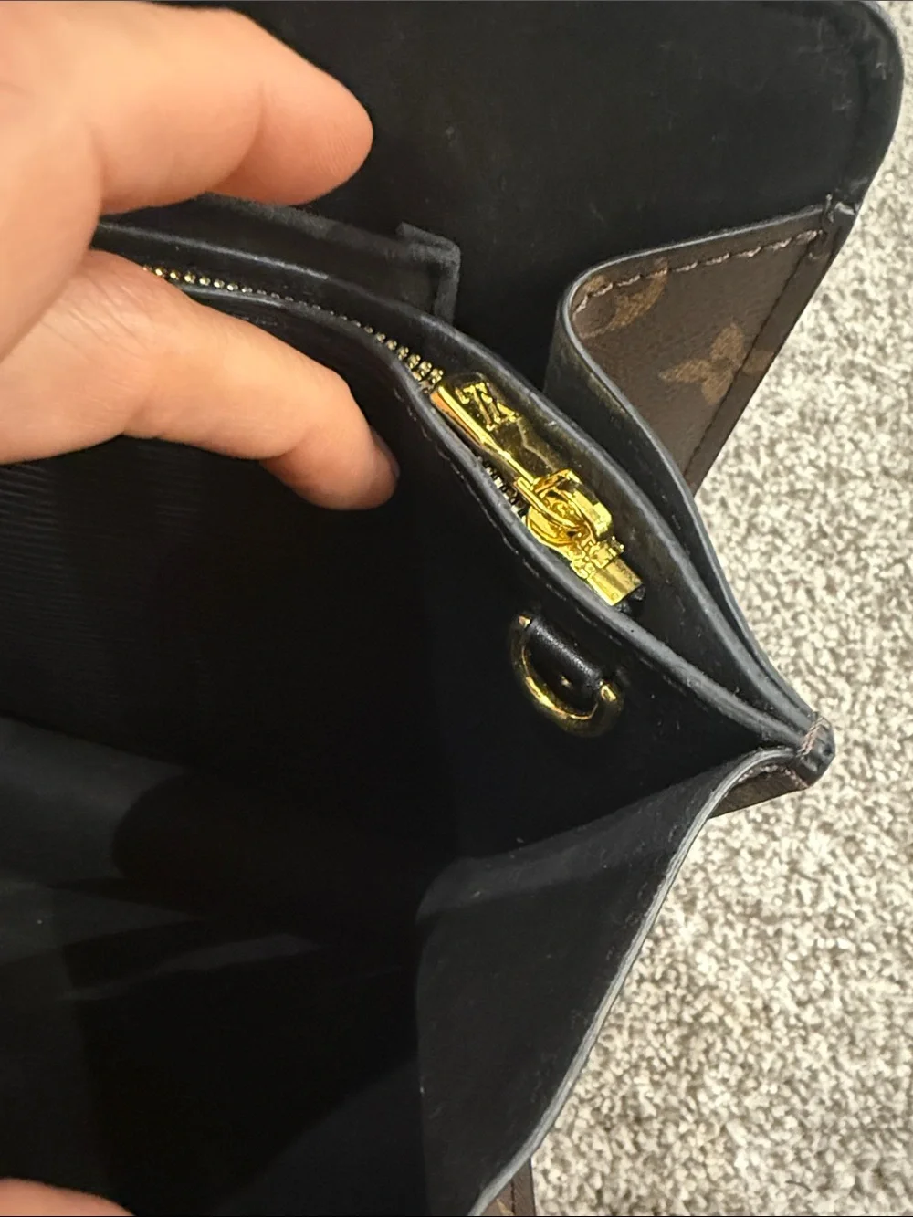 Black Structured Leather Tote Bag